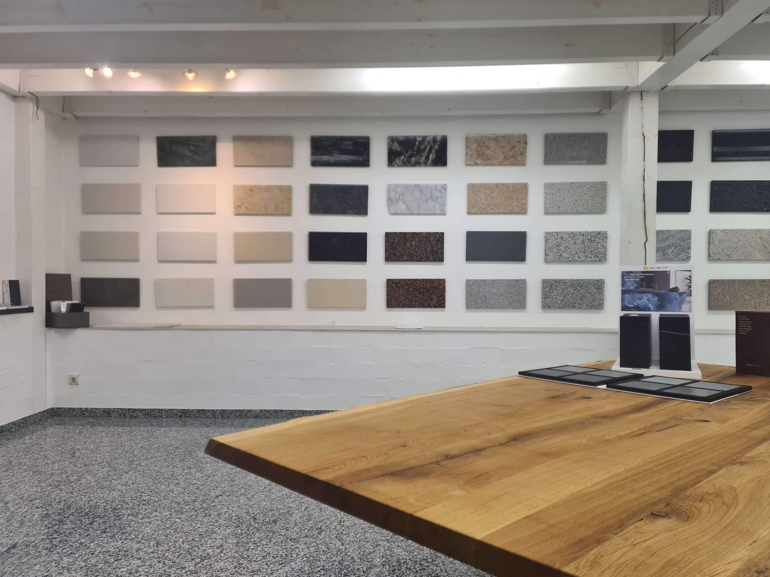 Naturstein-Ausstellung bei Stelzer in Beverungen