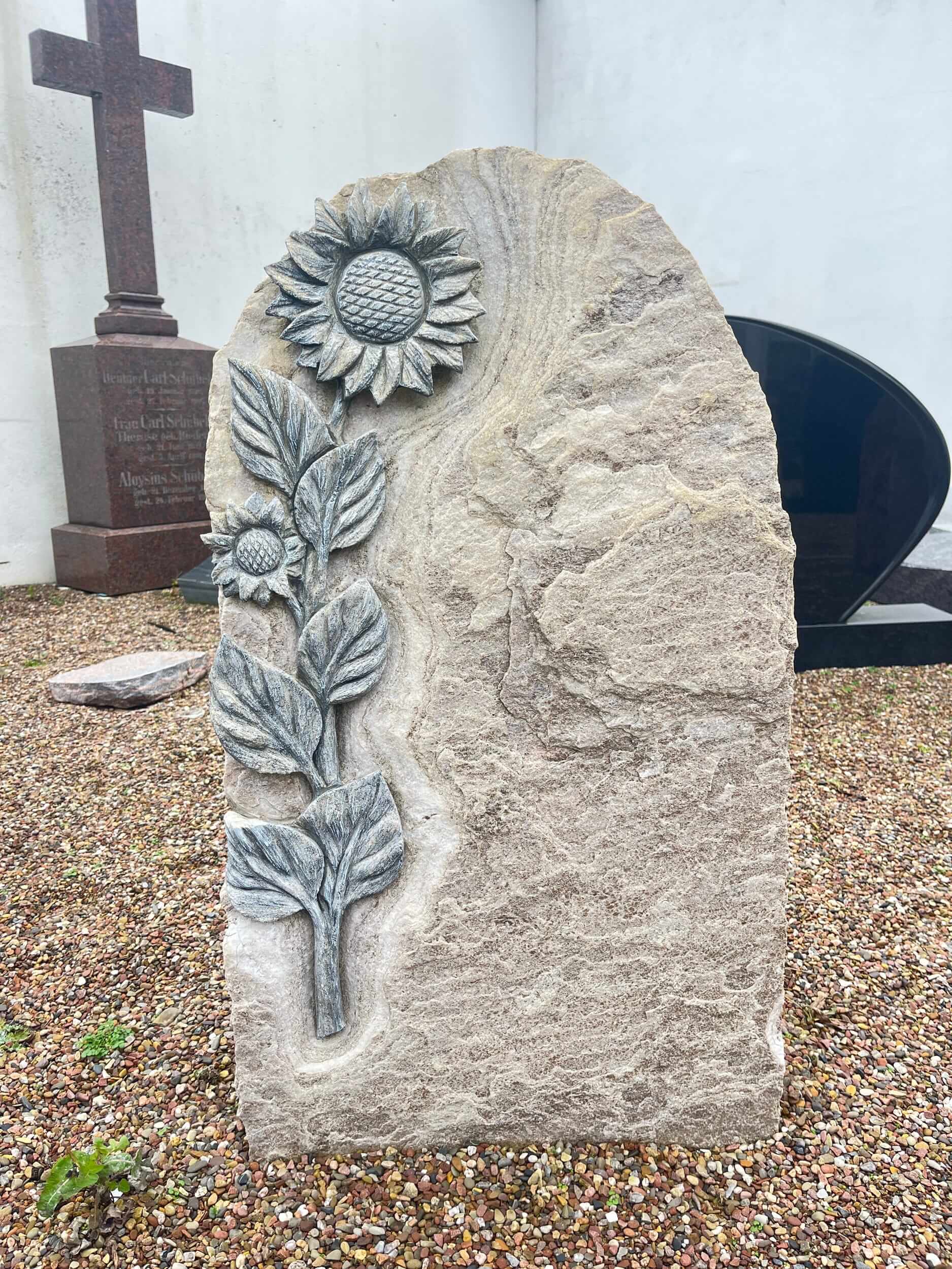 Stele Raw Silk mit Sonnenblumen